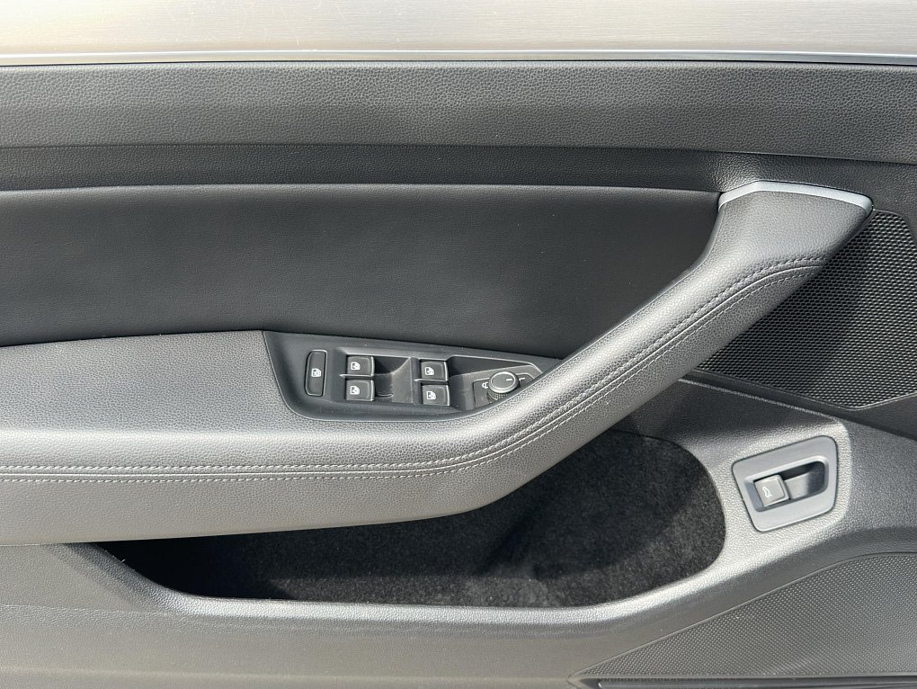 Volkswagen Passat 2.0 TDi 