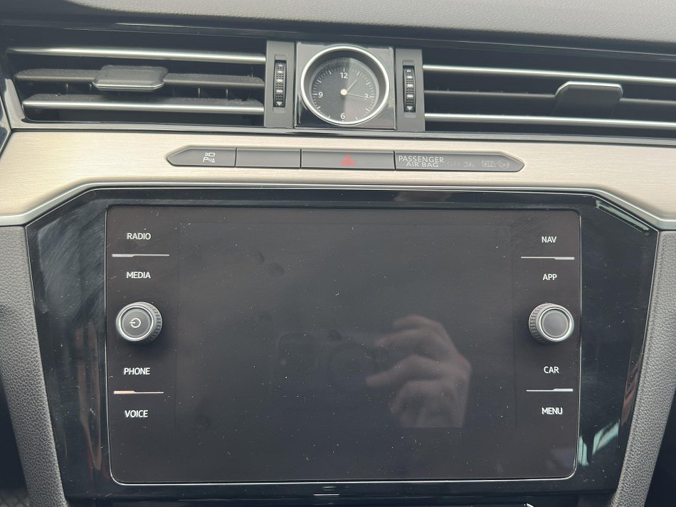 Volkswagen Passat 2.0 TDi 