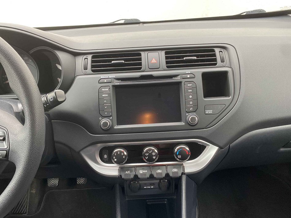 Kia Rio 1.4i Edition