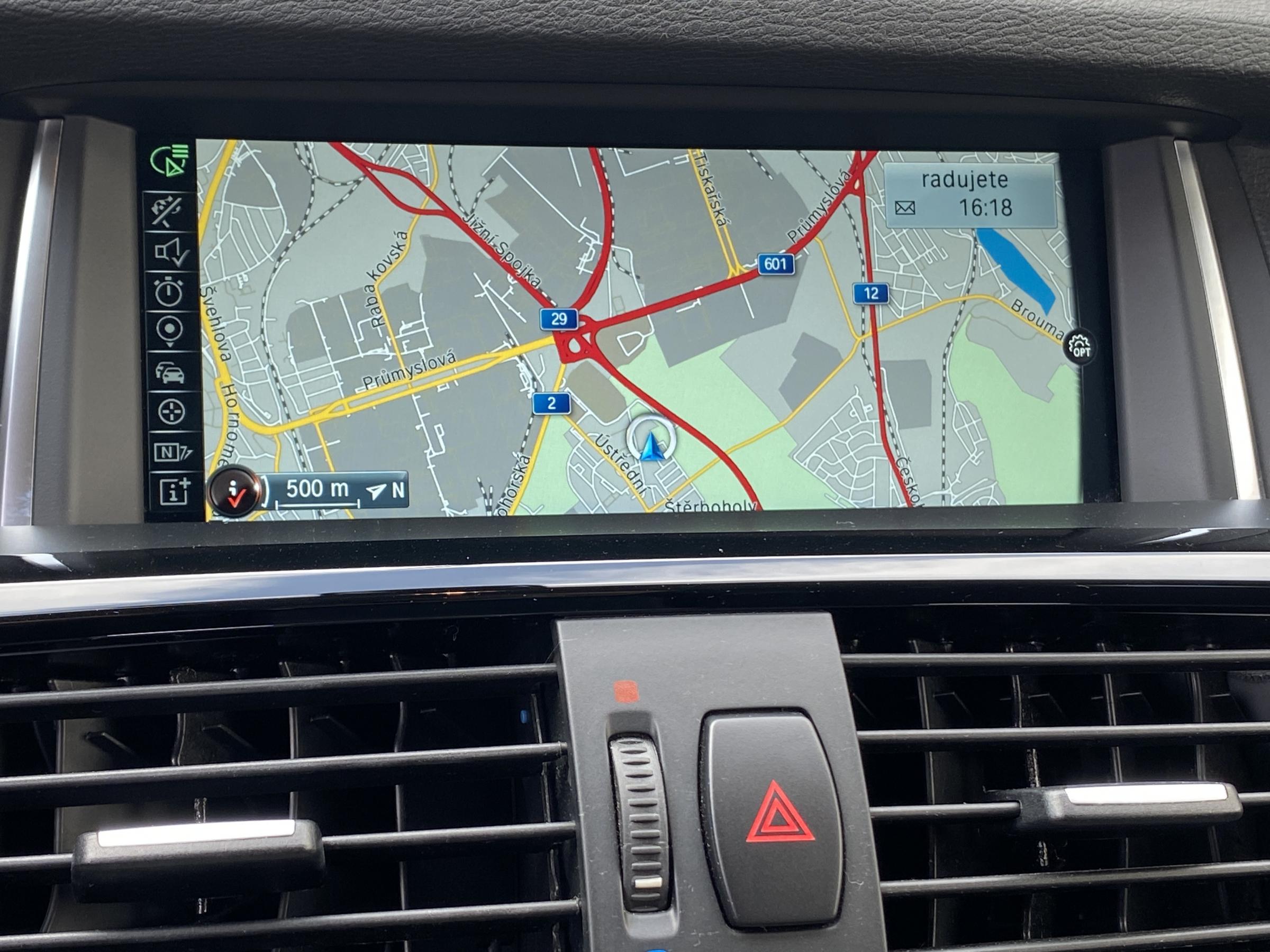 BMW X3, 2016 - pohled č. 17