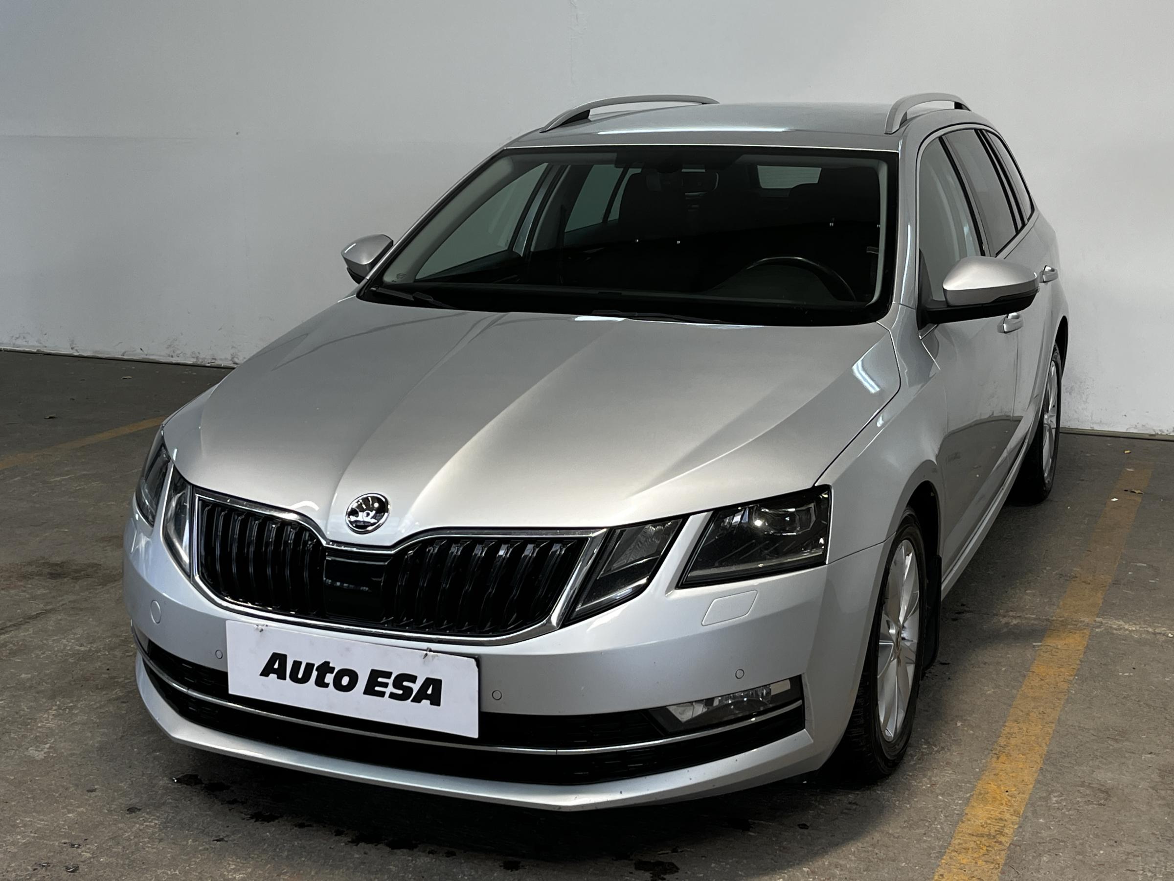 Škoda Octavia III, 2019 - pohled č. 3