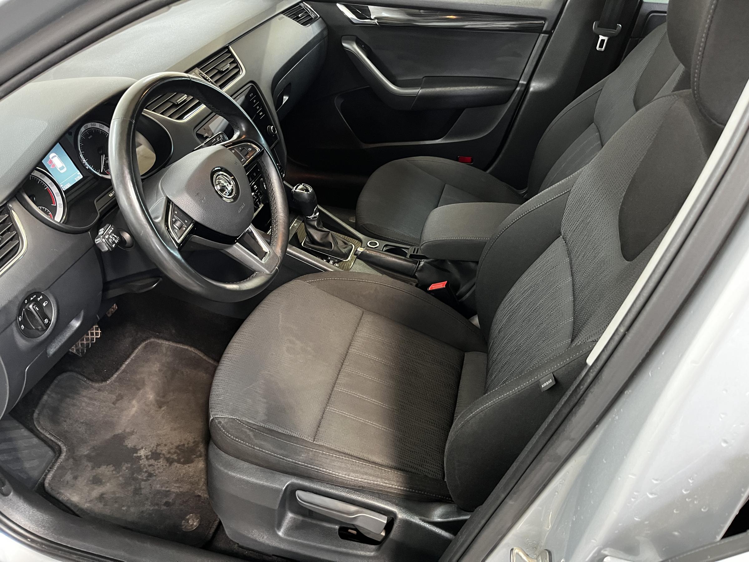 Škoda Octavia III, 2019 - pohled č. 9