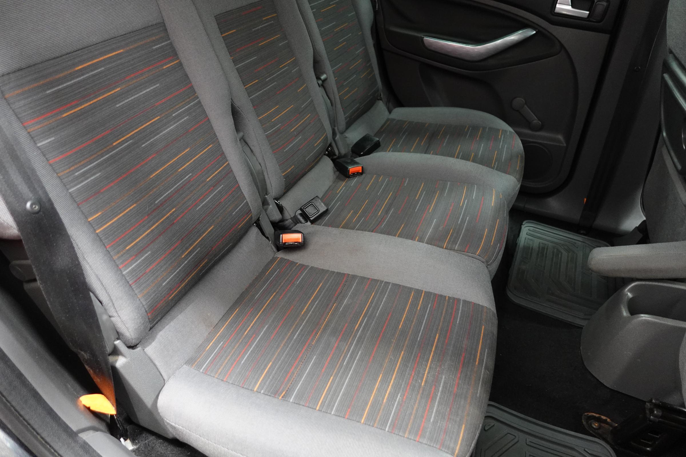 Ford C-MAX, 2009 - pohled č. 13