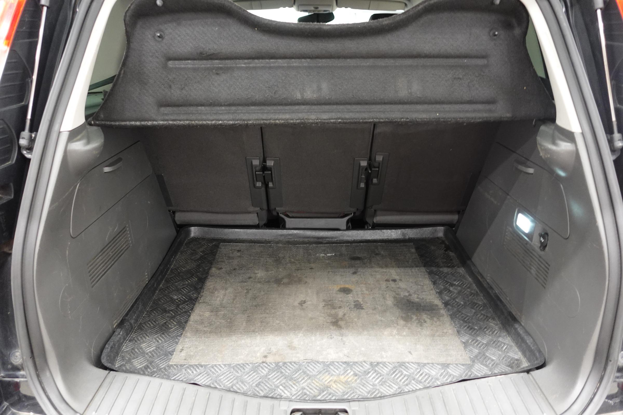 Ford C-MAX, 2009 - pohled č. 7