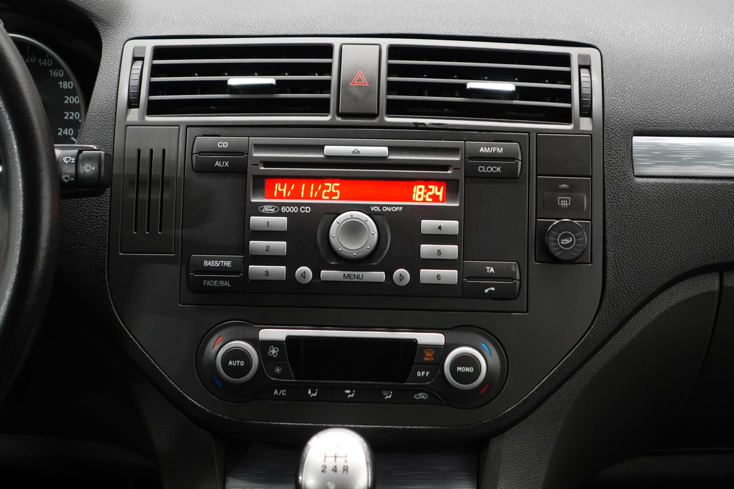 Ford C-MAX, 2009 - pohled č. 9