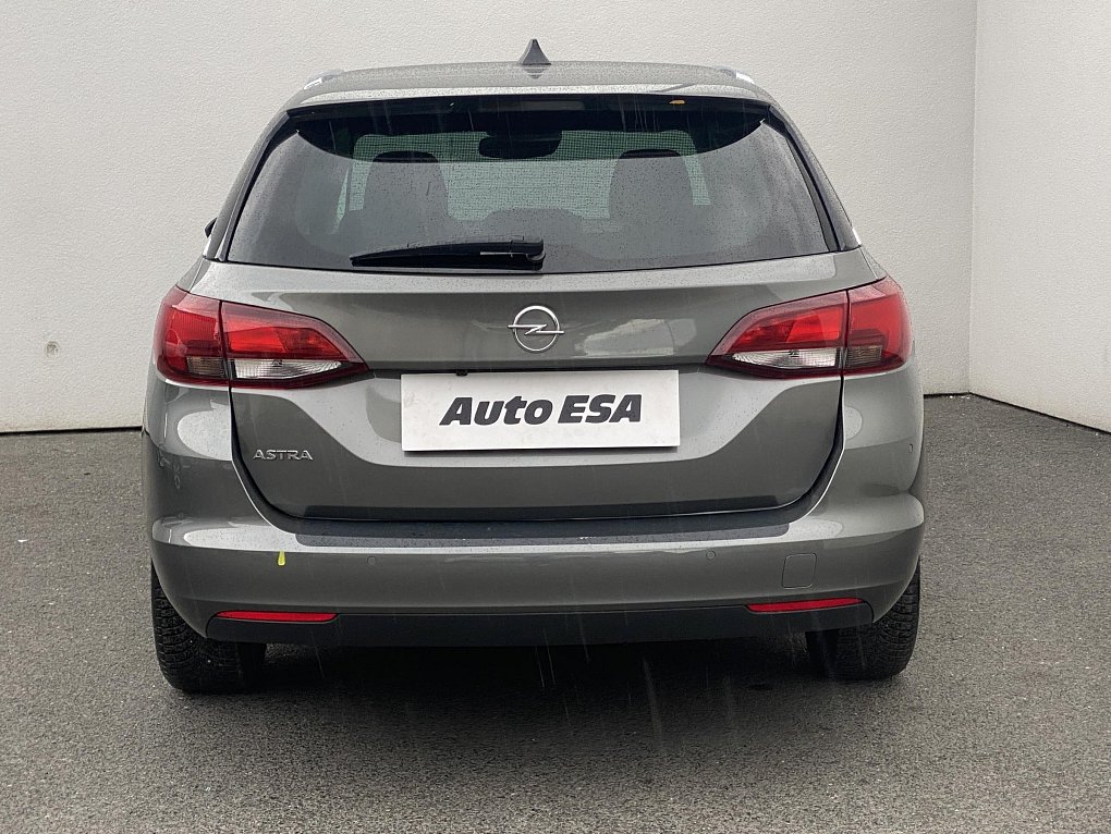 Opel Astra 1.2 T Sport