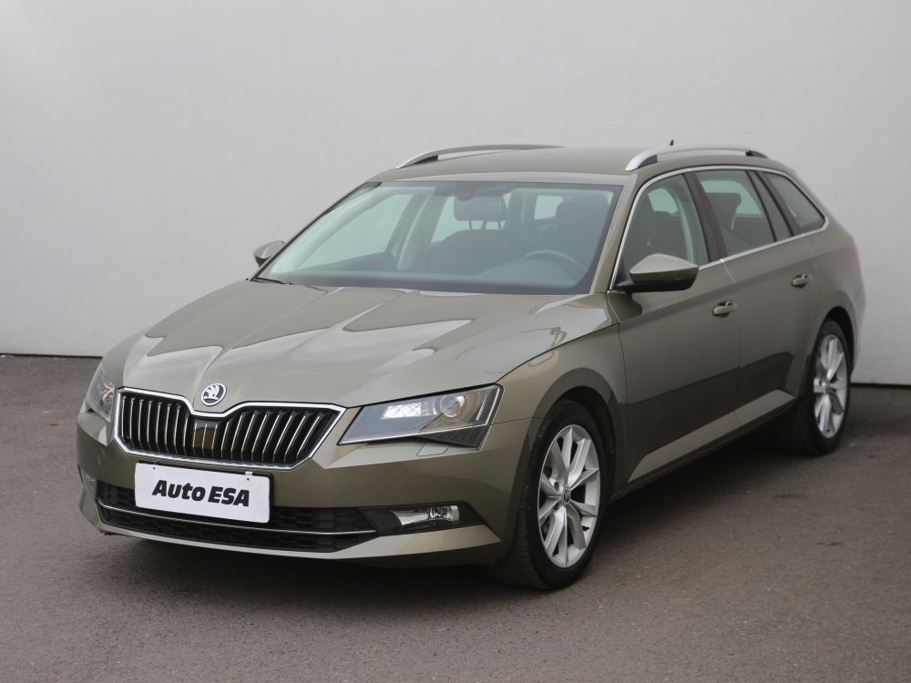 Škoda Superb III, 2016 - pohled č. 3