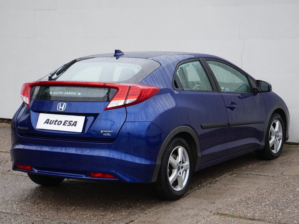 Honda Civic 1.8i 