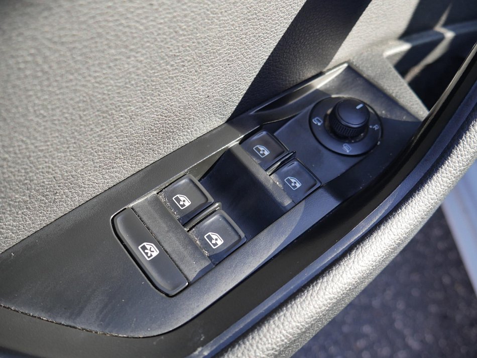 Škoda Superb III 2.0 TDi Ambition