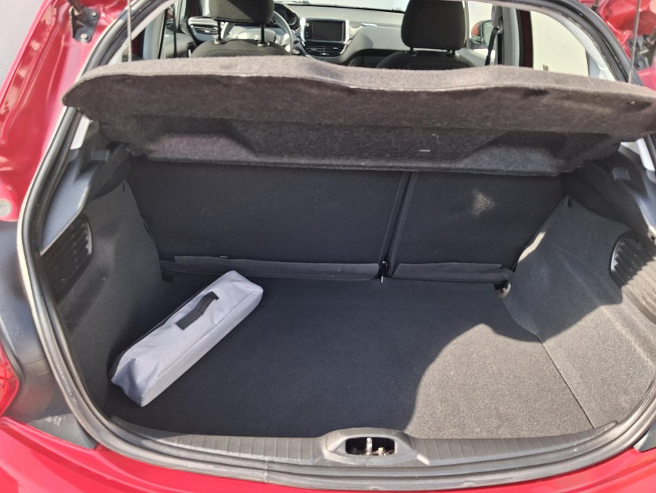 Peugeot 208 1.2 PT Active