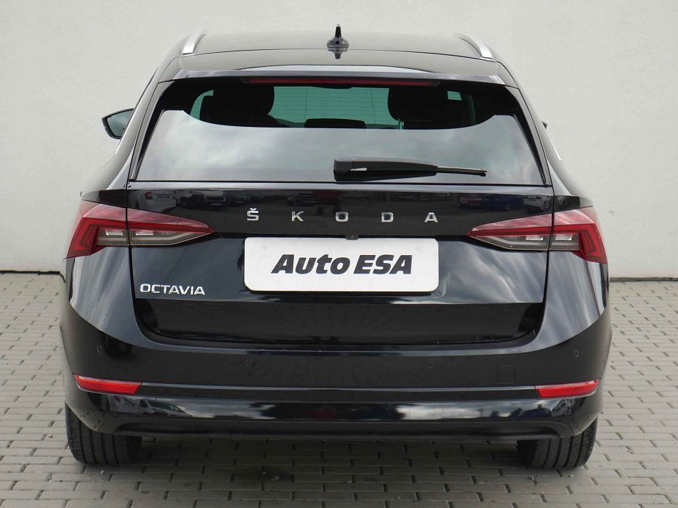 Škoda Octavia IV 1.5 TSi Style