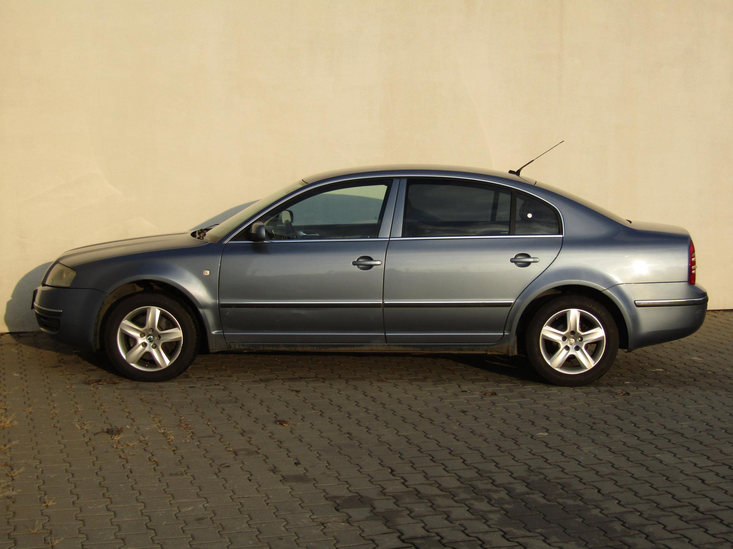 Škoda Superb, 2006 - pohled č. 8
