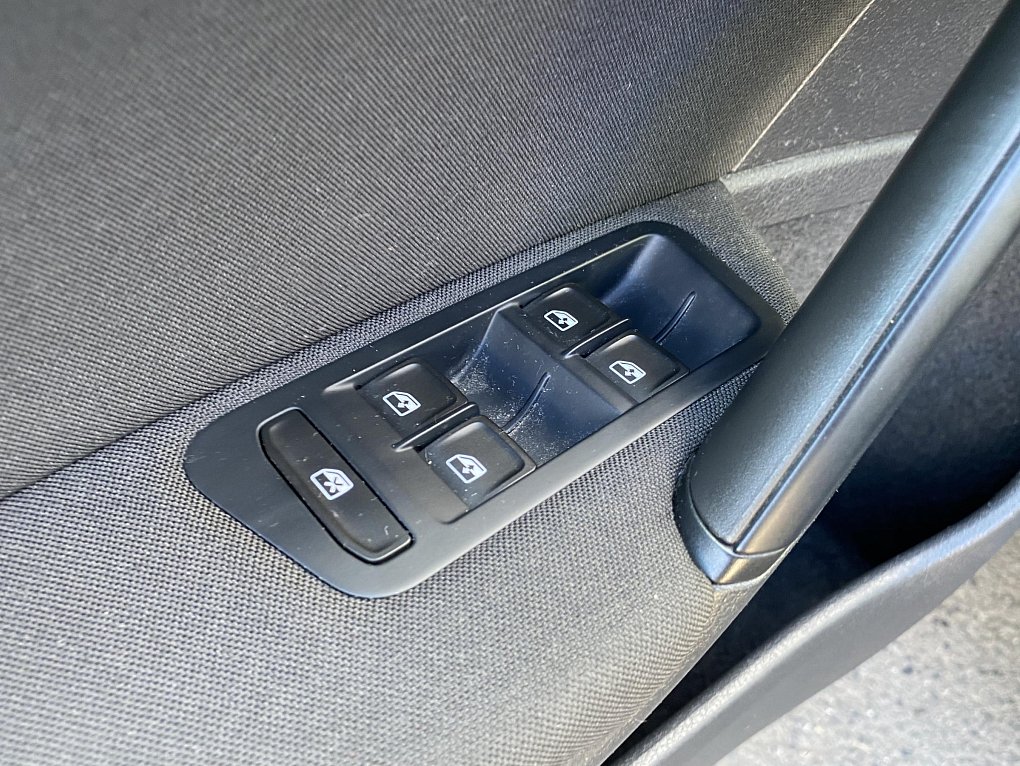 Volkswagen Golf 1.6 TDi 