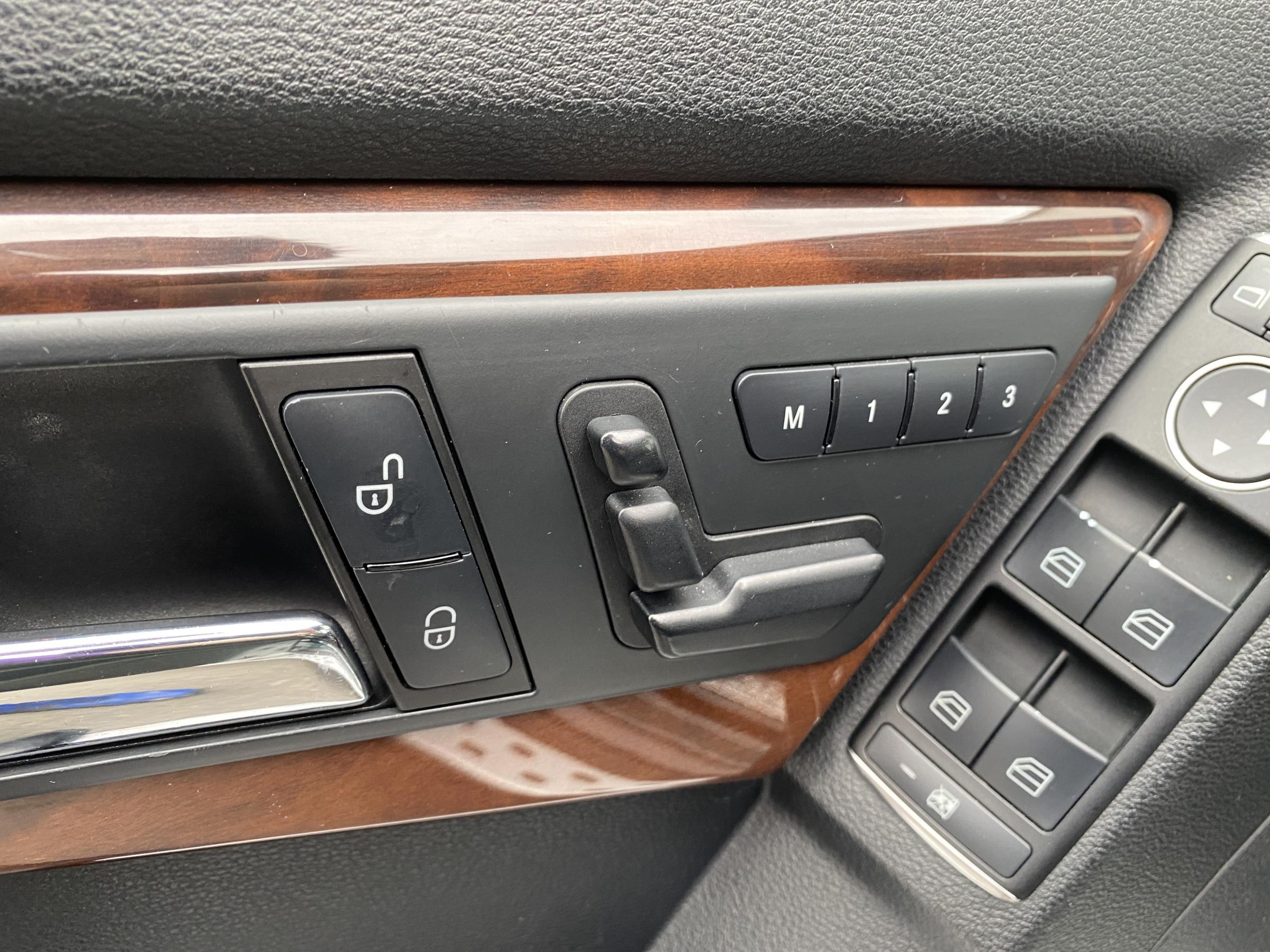 Mercedes-Benz GLK, 2011 - pohled č. 13