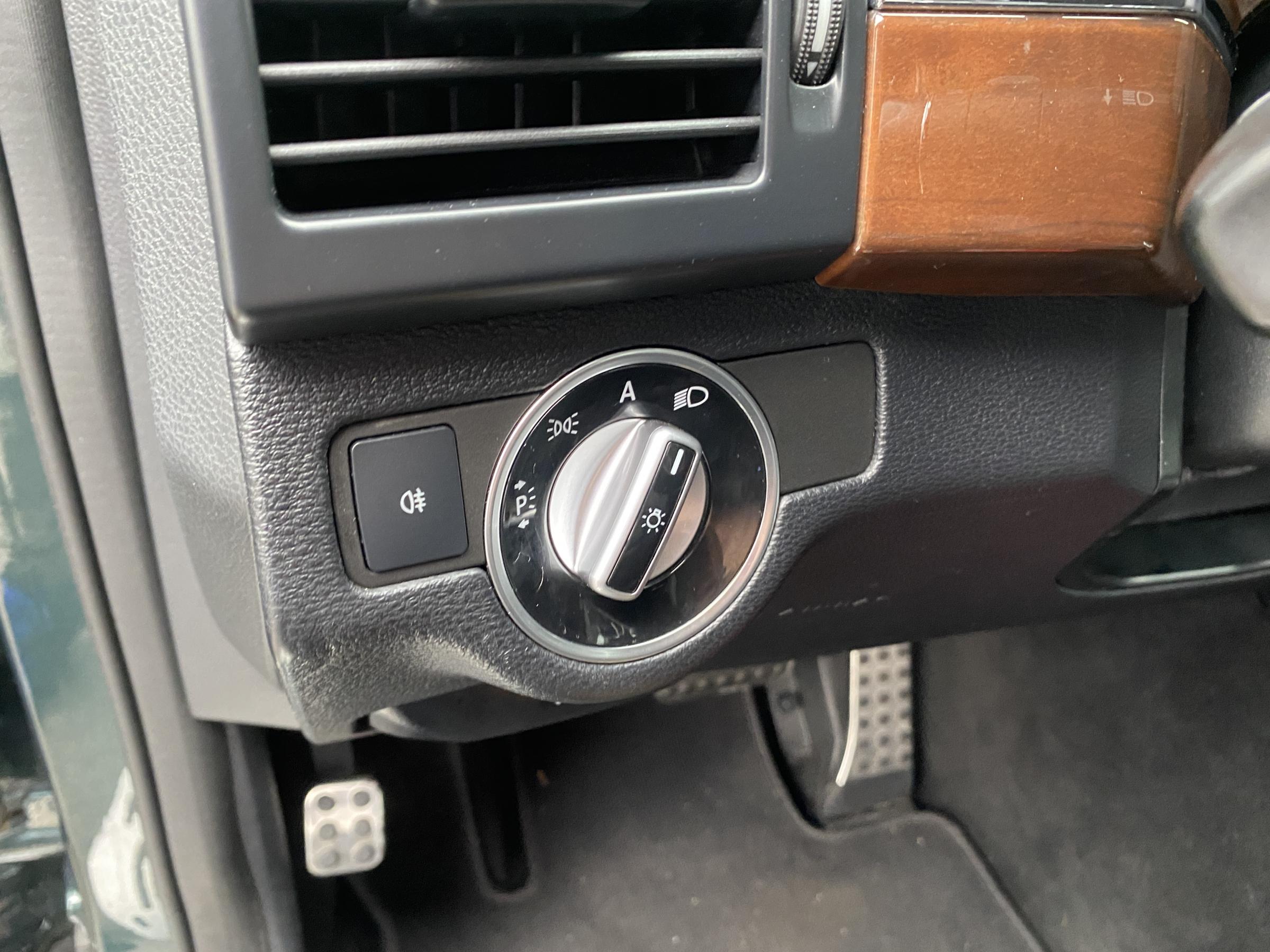 Mercedes-Benz GLK, 2011 - pohled č. 15