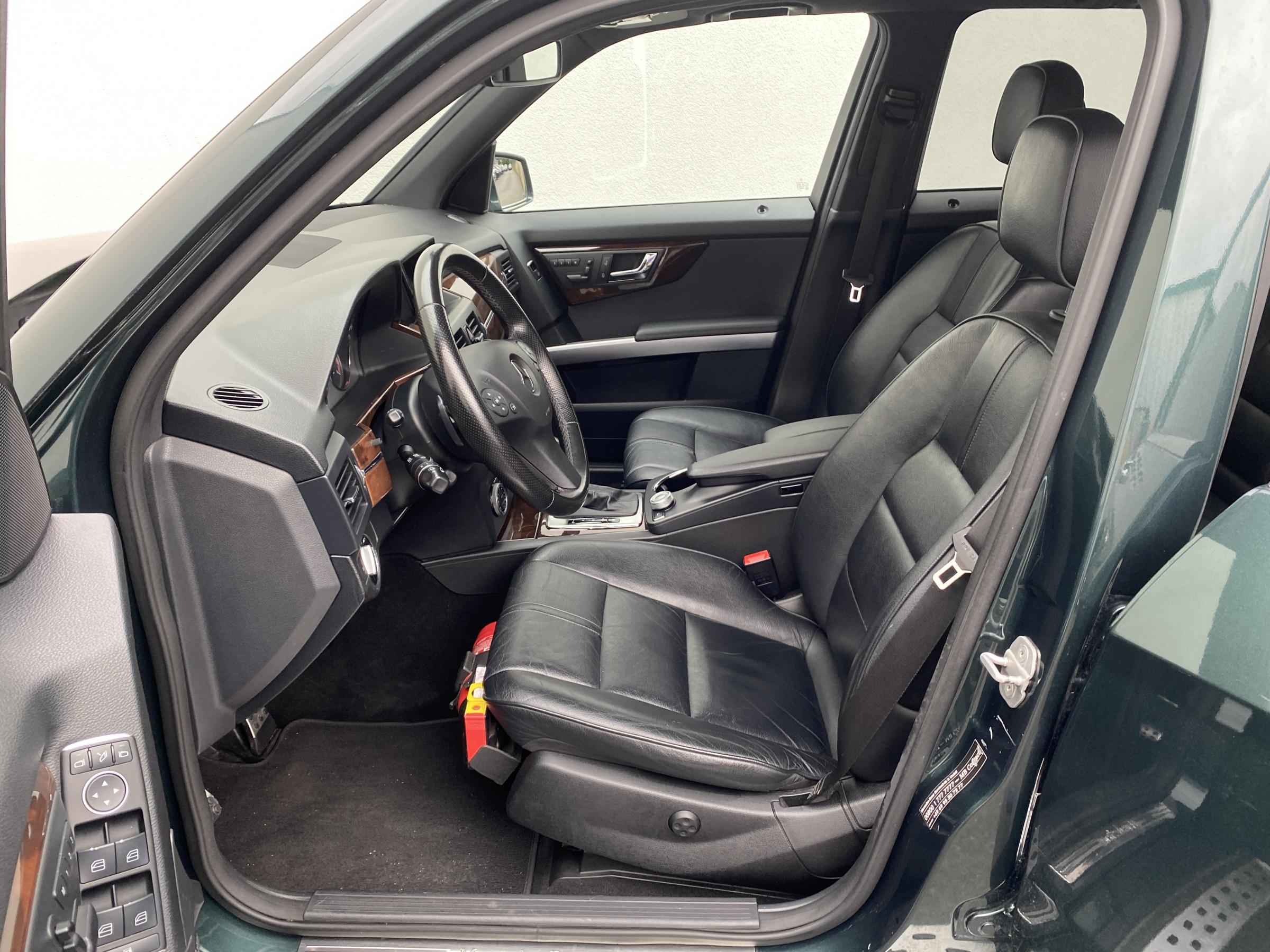 Mercedes-Benz GLK, 2011 - pohled č. 9