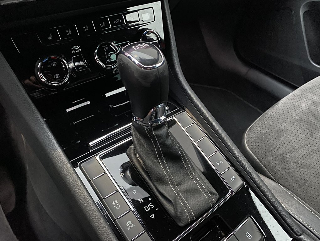 Škoda Superb III 2.0TDi SportLine