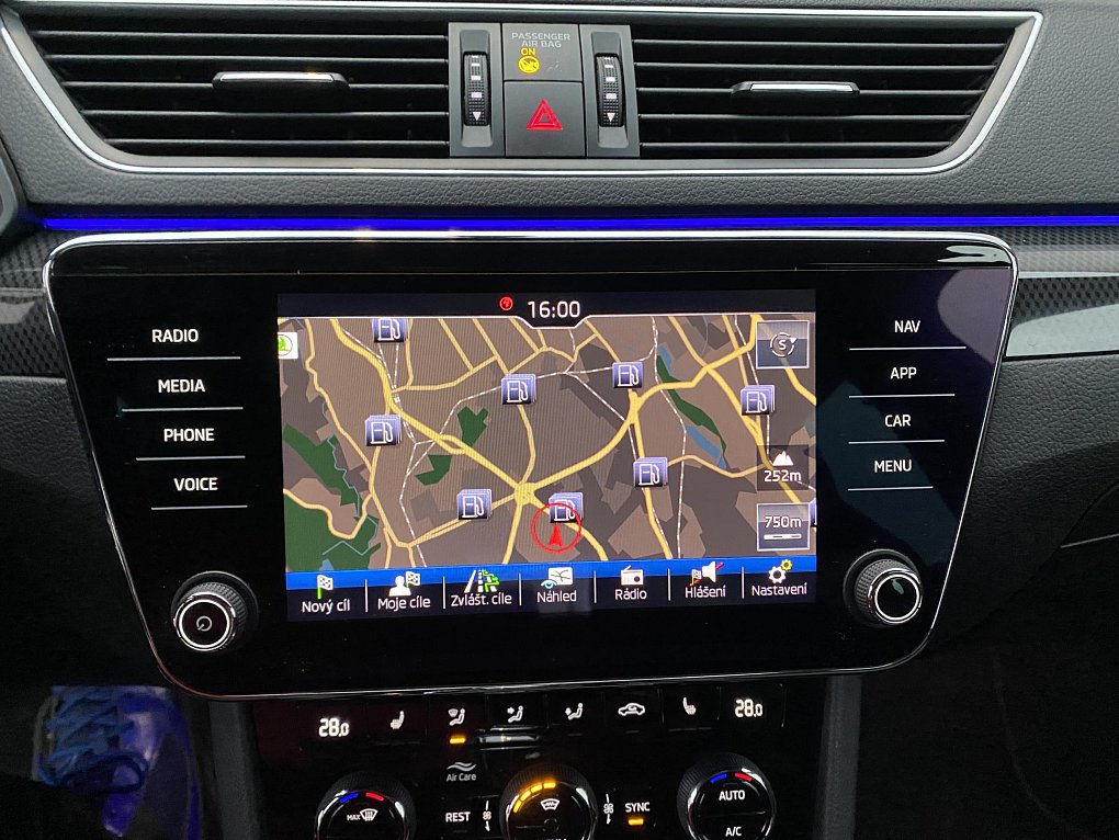 Škoda Superb III 2.0TDi SportLine