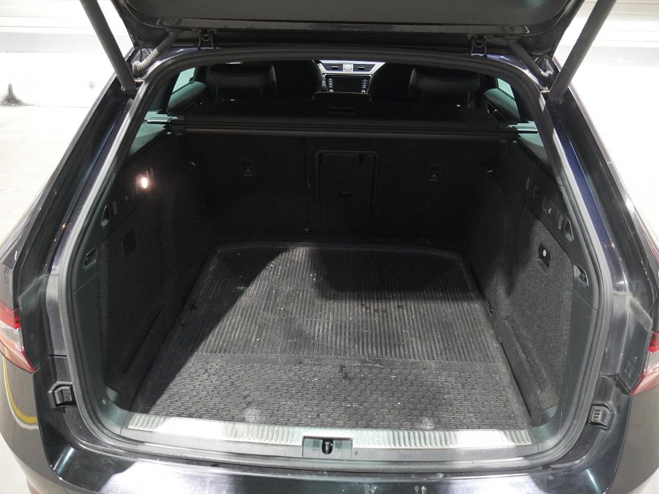 Škoda Superb III 2.0 TDi Ambition