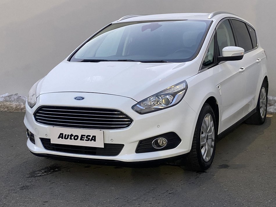 Ford S-MAX 1.5EB Titanium