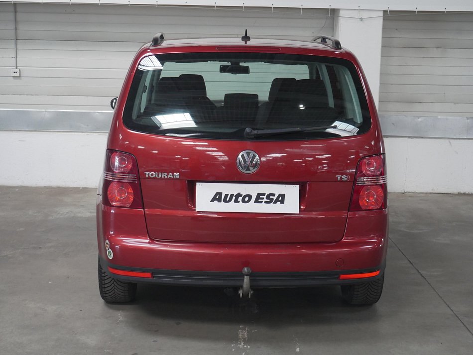 Volkswagen Touran 1.4 TSI 
