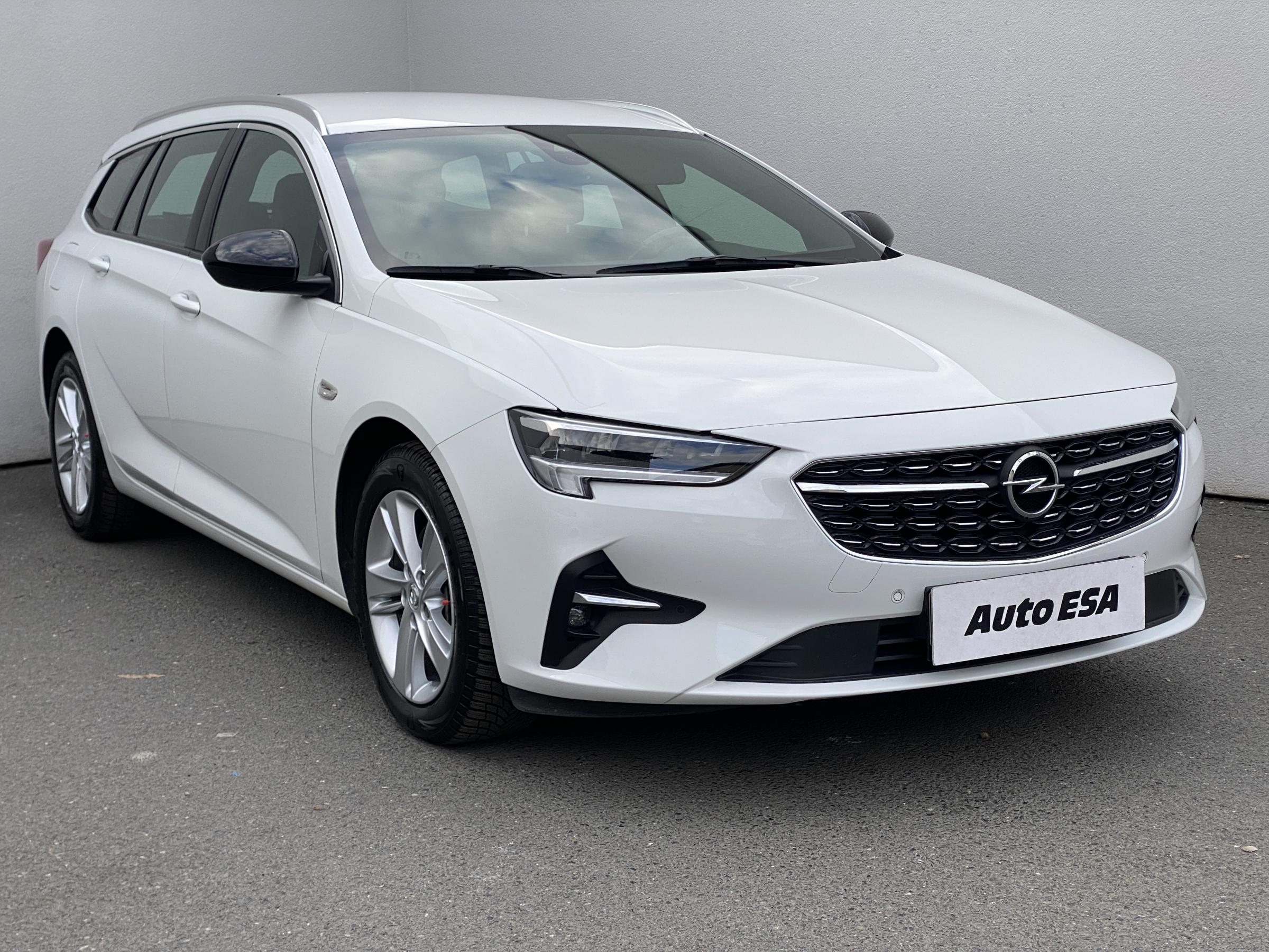 Opel Insignia, 2021 - celkový pohled