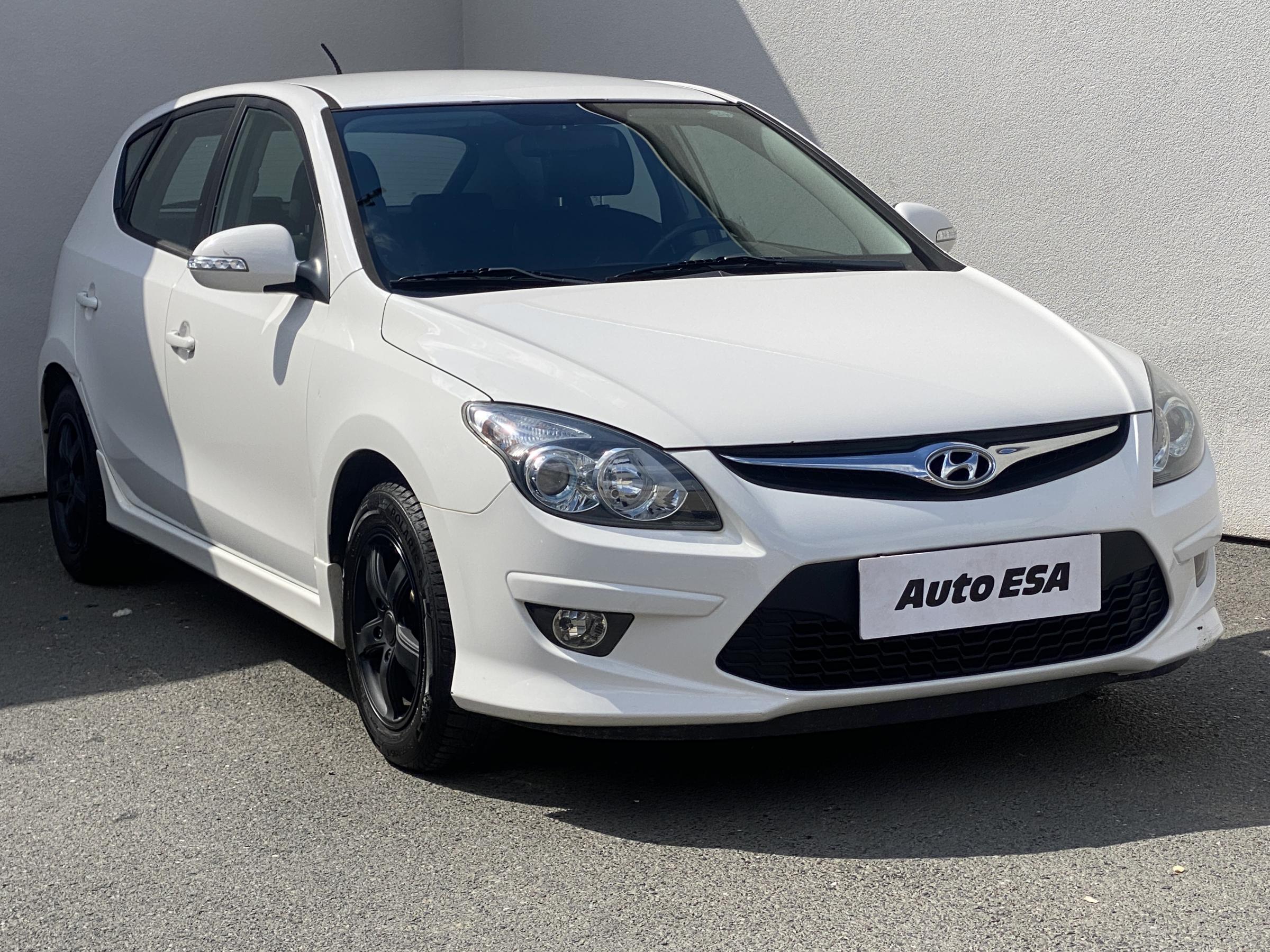 Hyundai i30, 2012 - celkový pohled