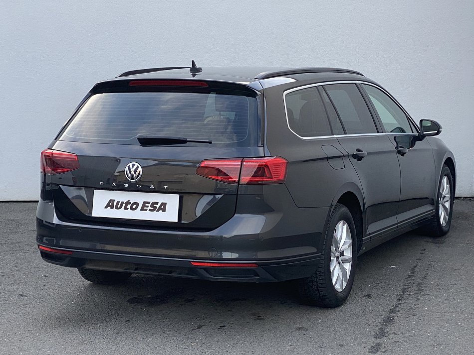 Volkswagen Passat 2.0 TDi Business
