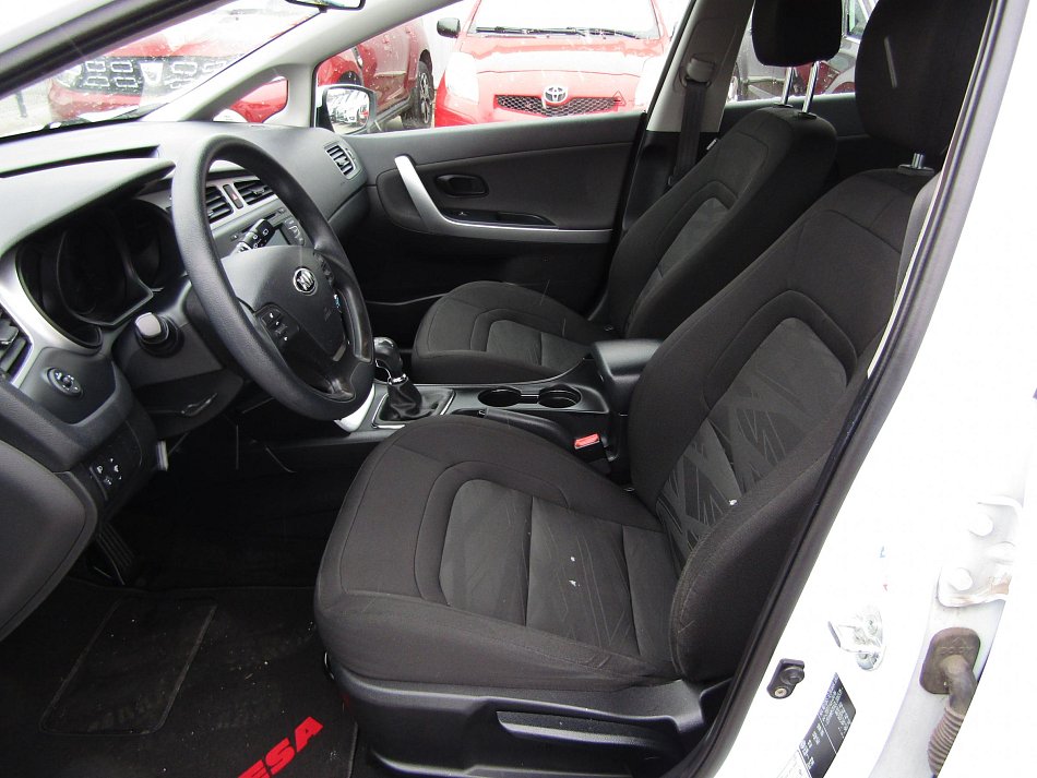 Kia Ceed 1.4i 