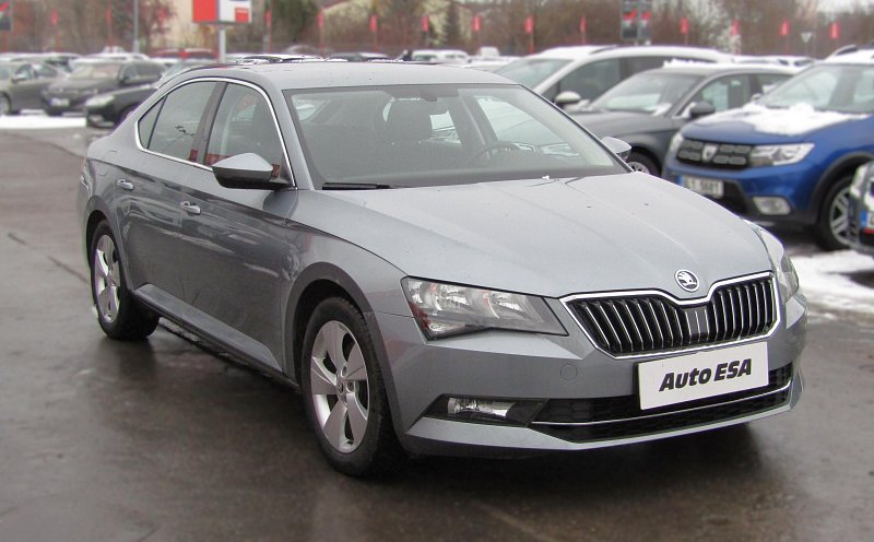 Škoda Superb III 1.4 TSi Ambition