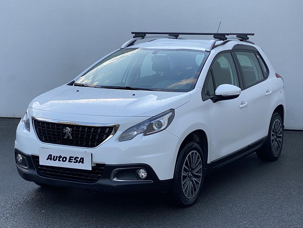 Peugeot 2008 1.2 PT 