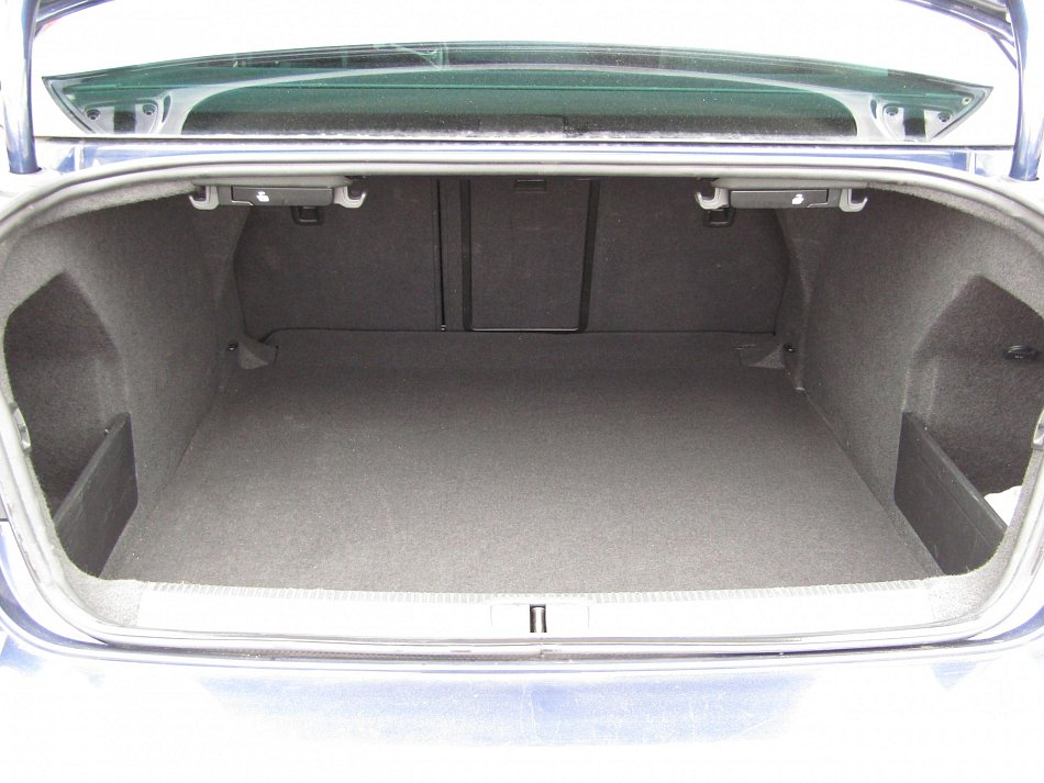 Volkswagen Passat 2.0 TSi Highline