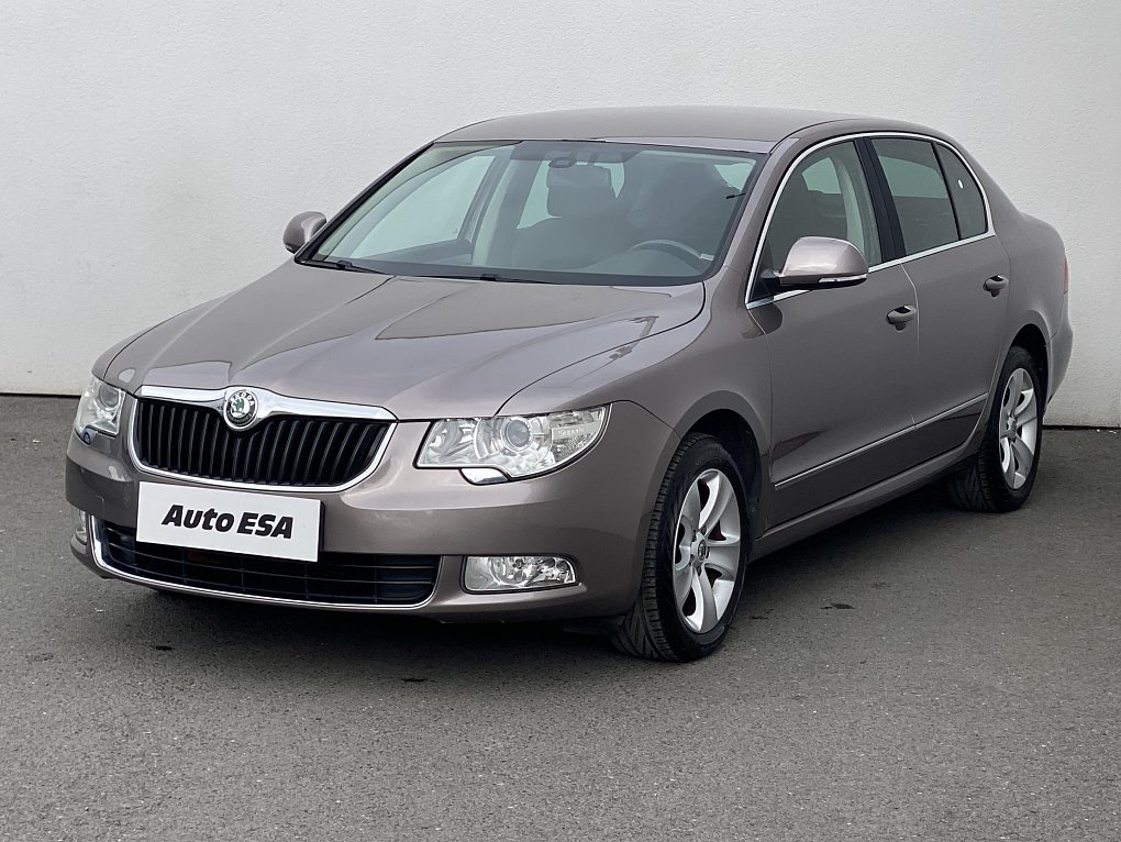 Škoda Superb II 2.0 TDi Ambition