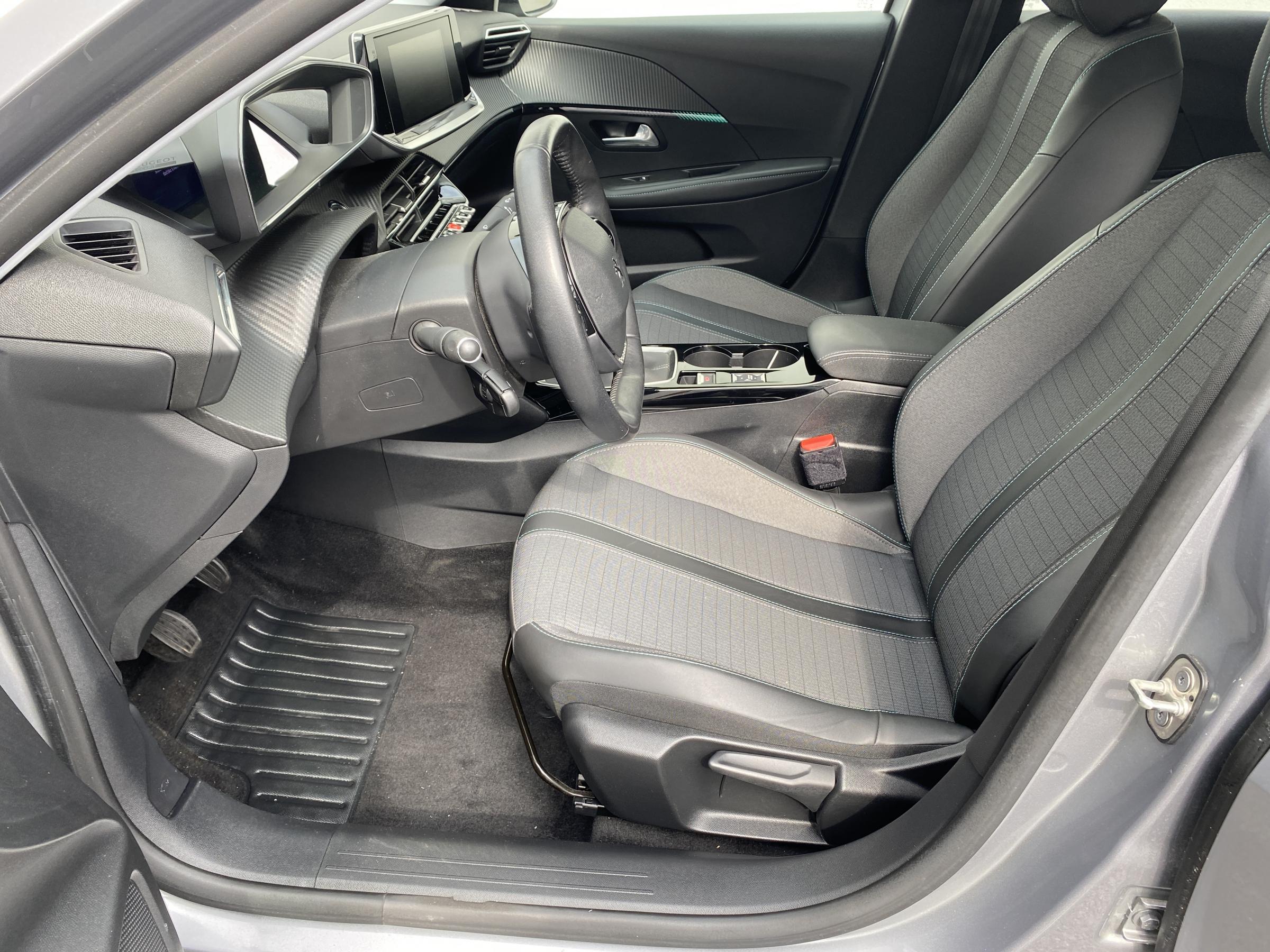 Peugeot 208, 2019 - pohled č. 10