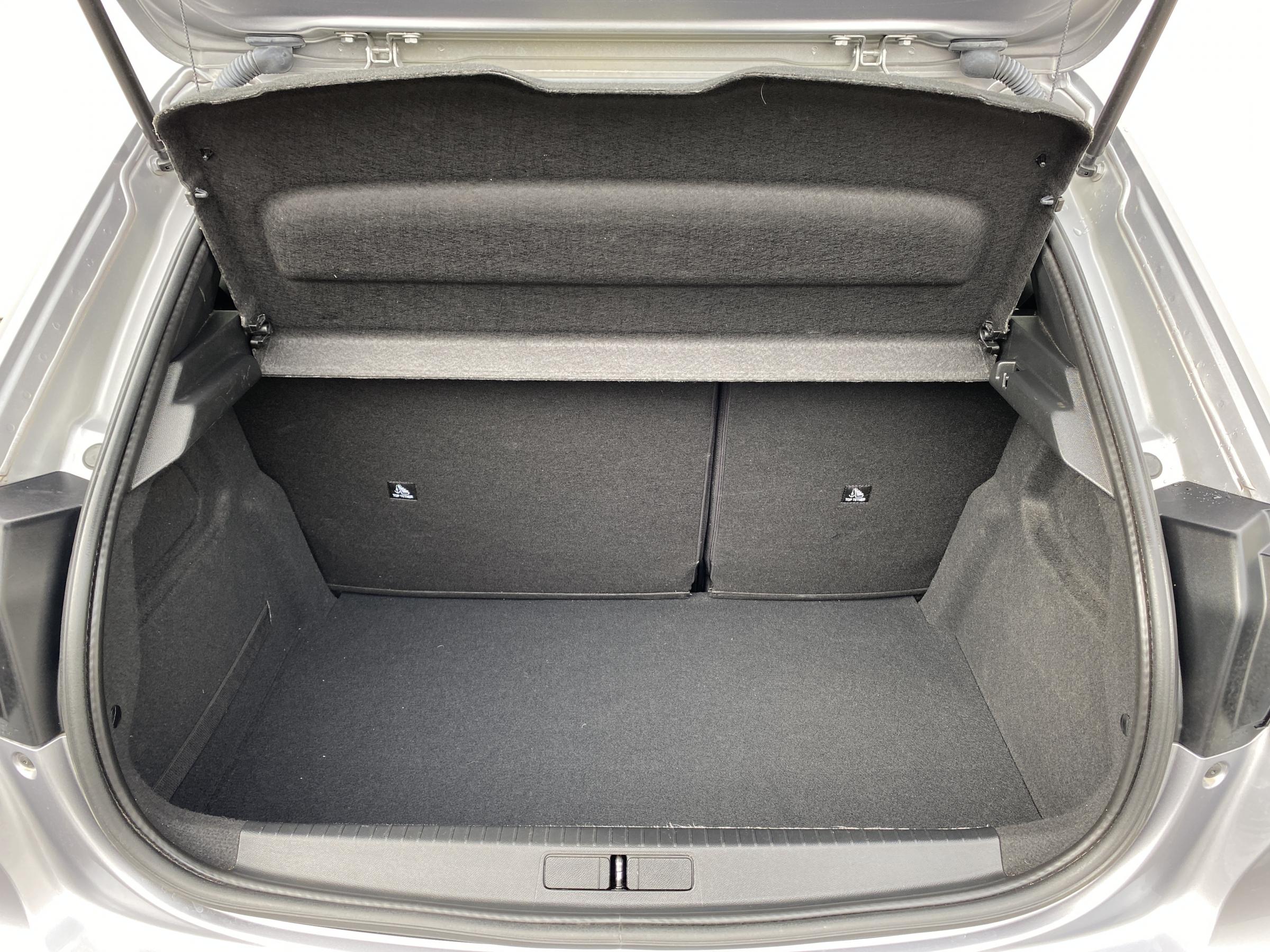 Peugeot 208, 2019 - pohled č. 7