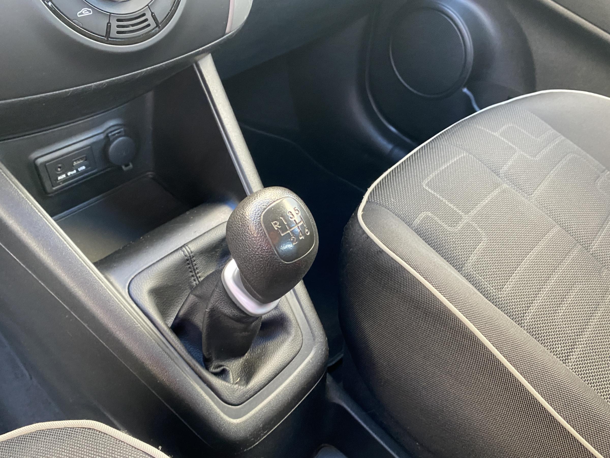 Kia Venga, 2014 - pohled č. 16