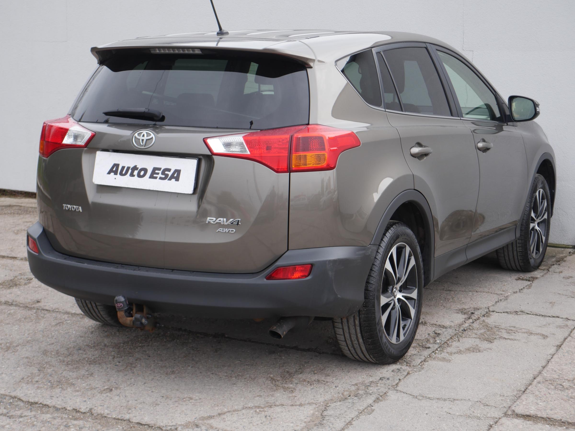 Toyota RAV4, 2014 - pohled č. 6