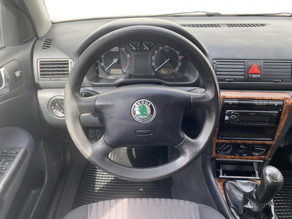 Škoda Octavia 1.8 T 