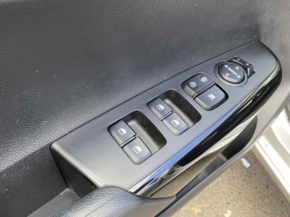 Kia Picanto 1.0i 