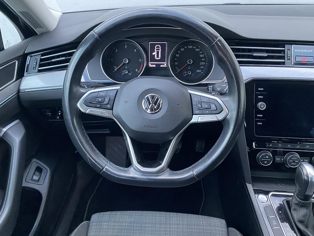 Volkswagen Passat 2.0 TDi Business