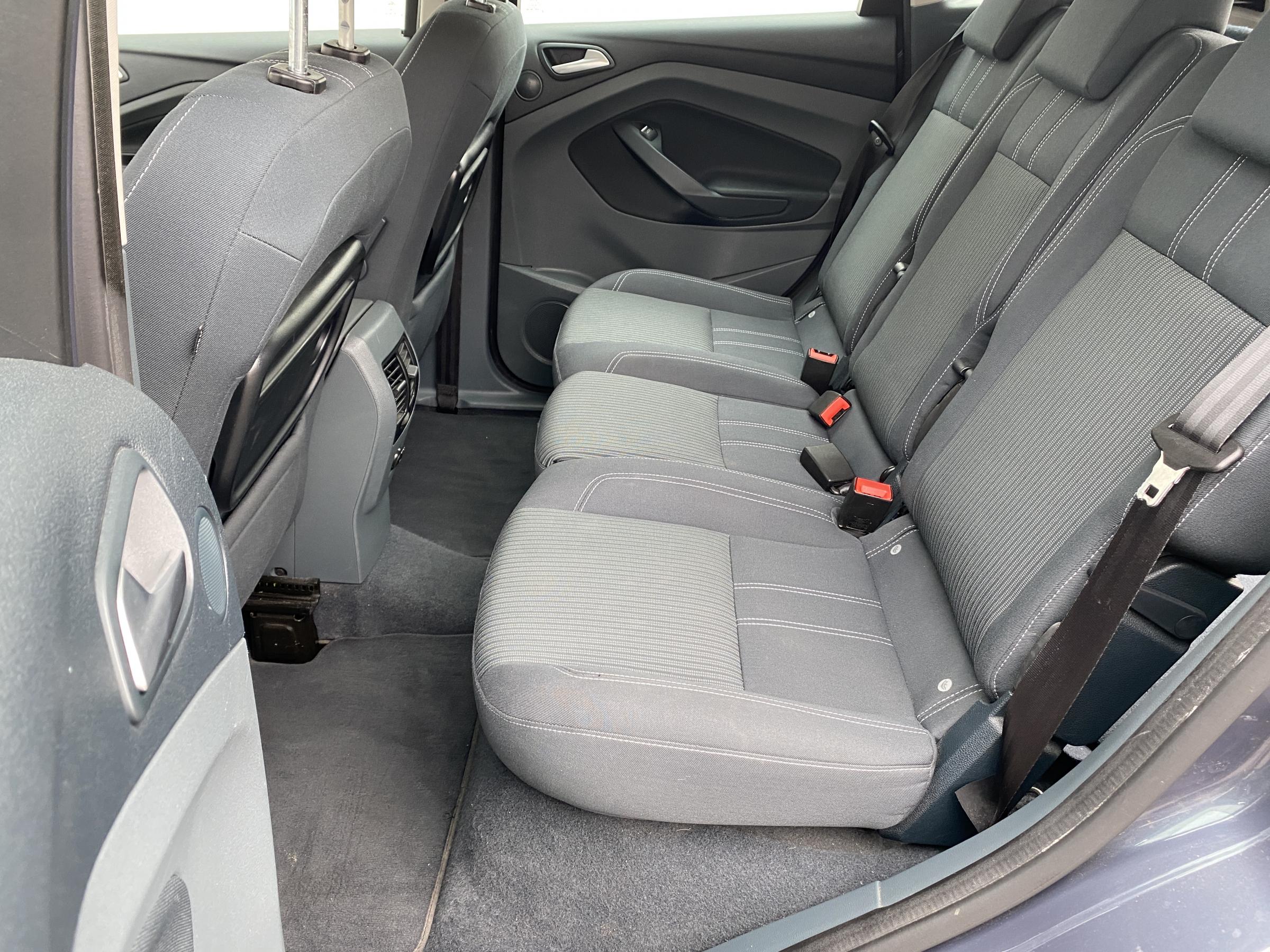 Ford C-MAX, 2011 - pohled č. 11