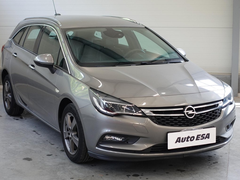 Opel Astra 1.4T 
