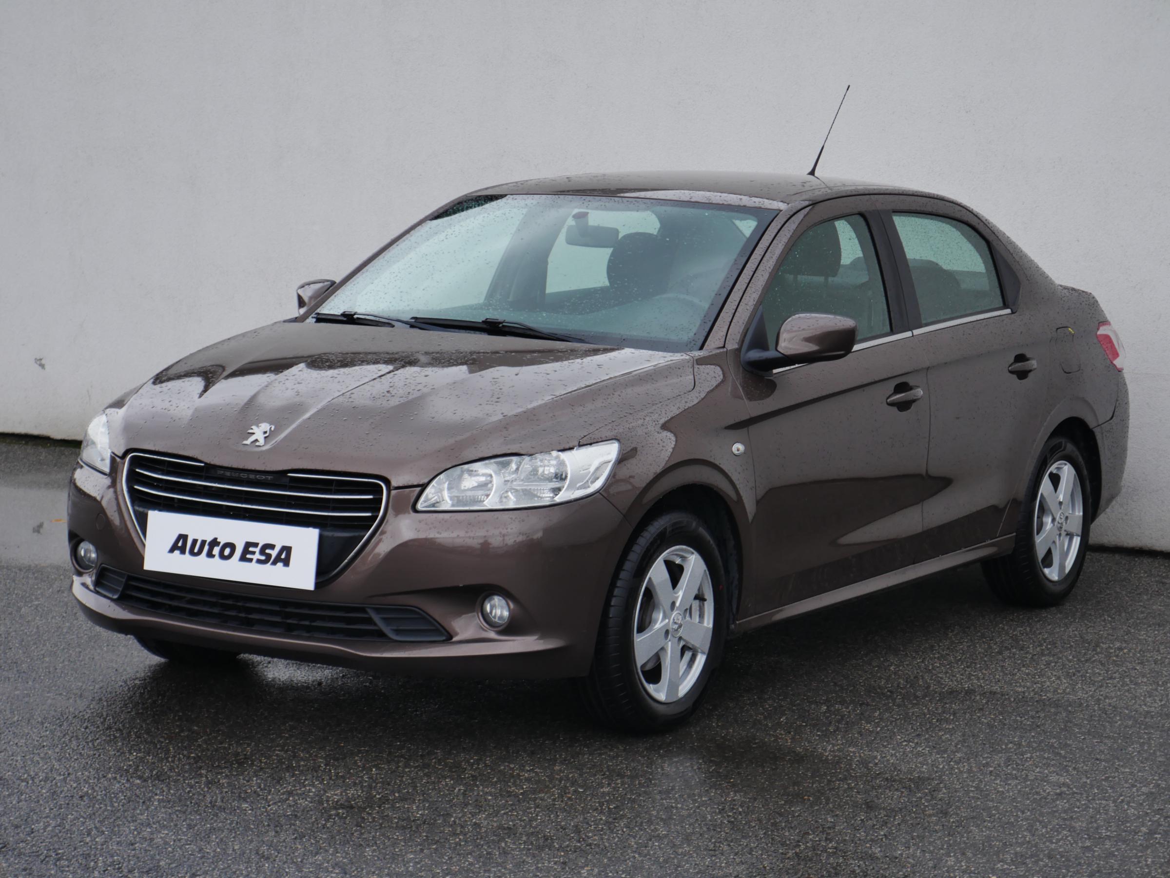 Peugeot 301, 2014 - pohled č. 3