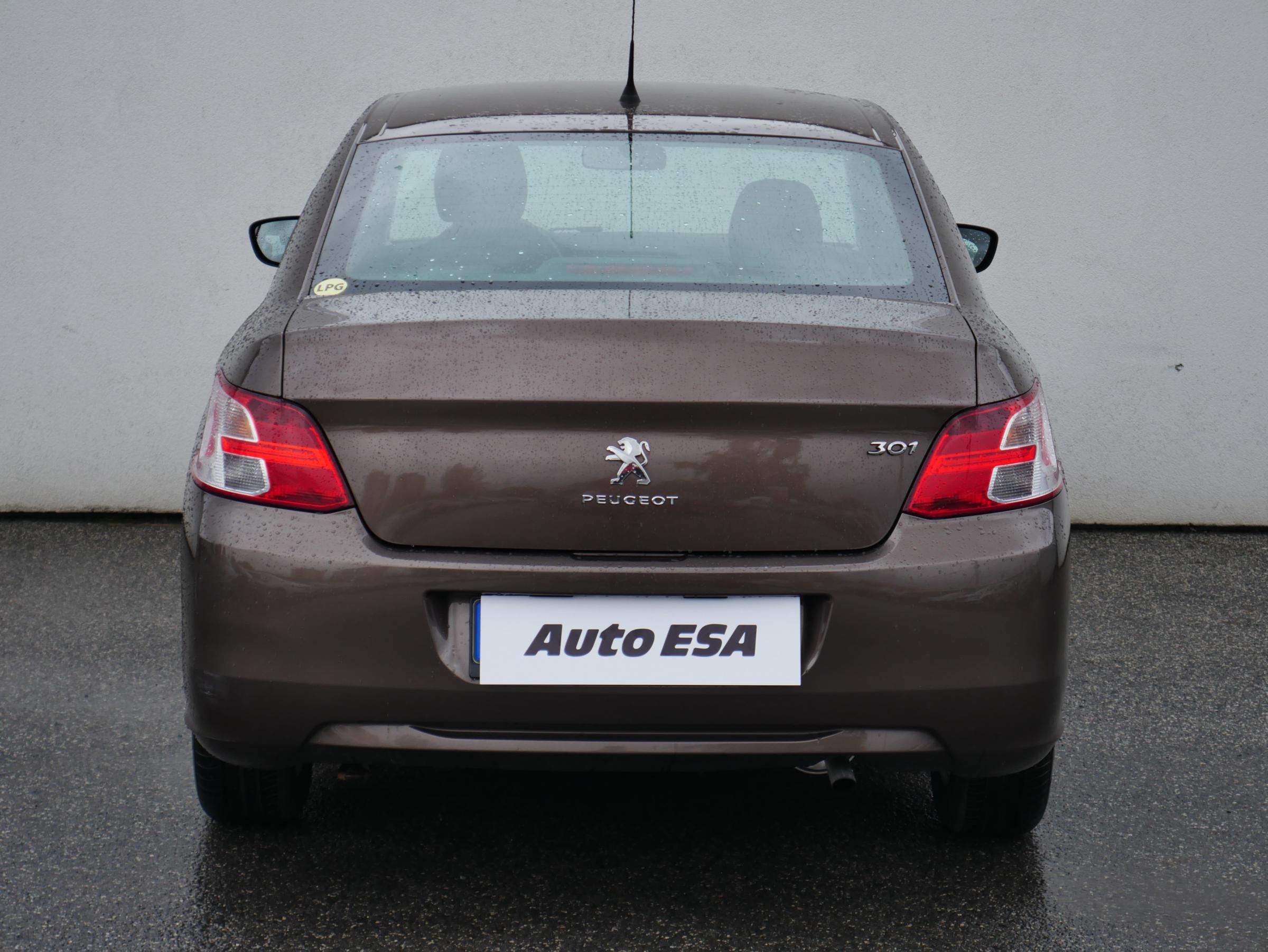 Peugeot 301, 2014 - pohled č. 5