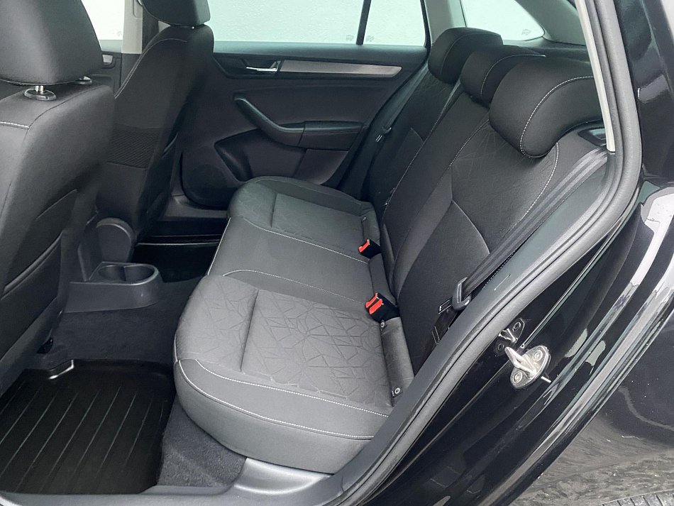 Škoda Rapid 1.0 TSi Clever