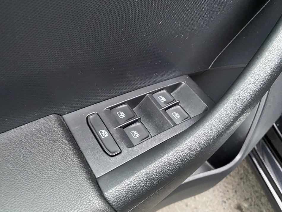 Škoda Rapid 1.0 TSi Clever