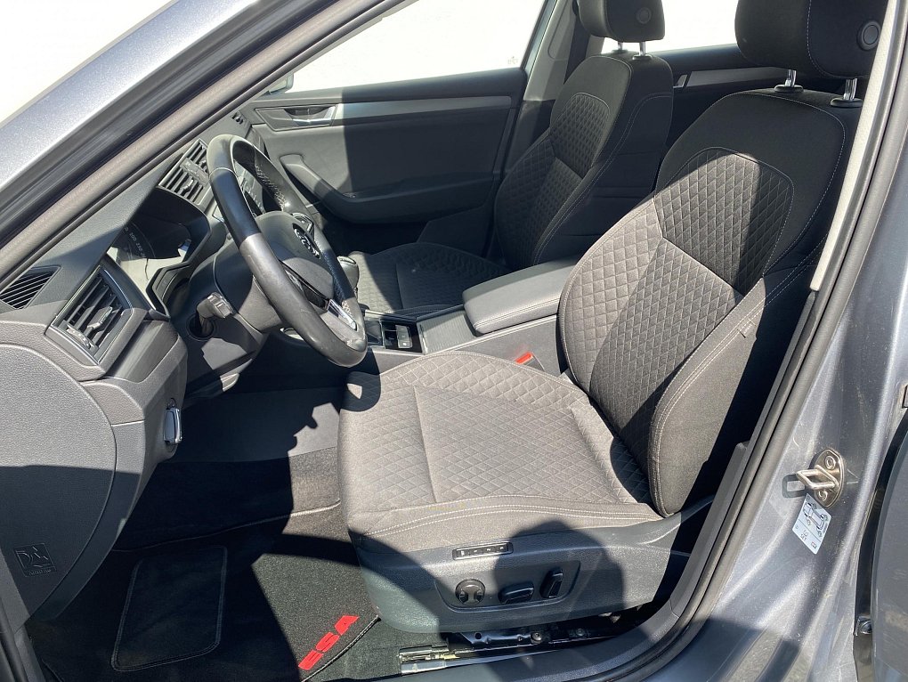 Škoda Superb III 2.0 TDi Style
