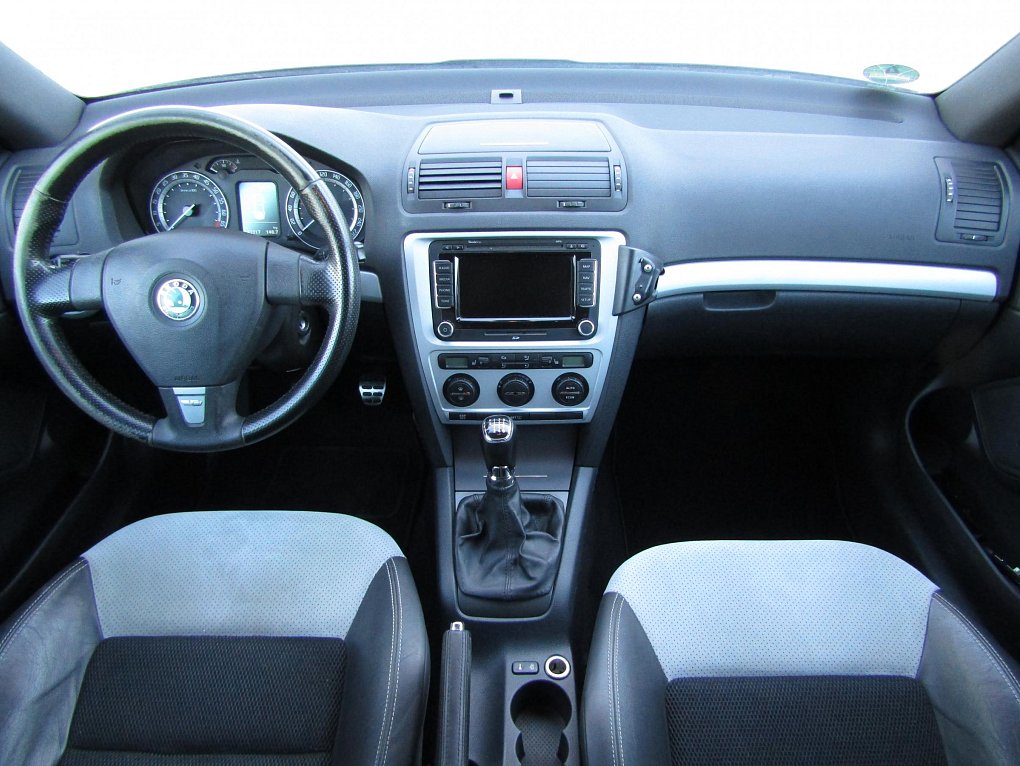 Škoda Octavia II 2.0TFSi 