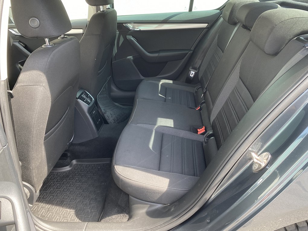 Škoda Octavia III 1.0TSi Ambition