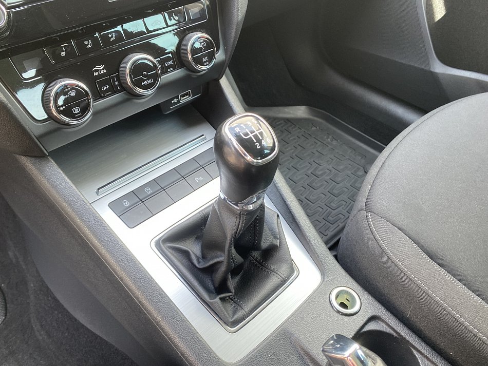Škoda Octavia III 1.0TSi Ambition